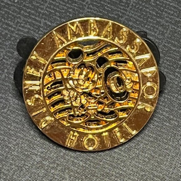 Tokyo Disney Resort Ambassador Hotel Mickey Mouse Gold Pin Badge Collection - Picture 2 of 14